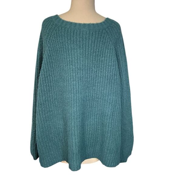Savage X Fenty Fuzz Knit V-Neck Sweater Longer Back Body 2x Fuzzy High Quality - Picture 7 of 11
